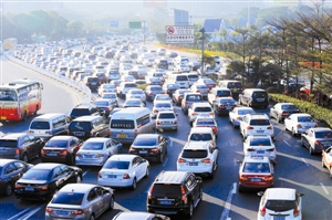 深圳全年人均交通拥堵成本超7253元 全国第三