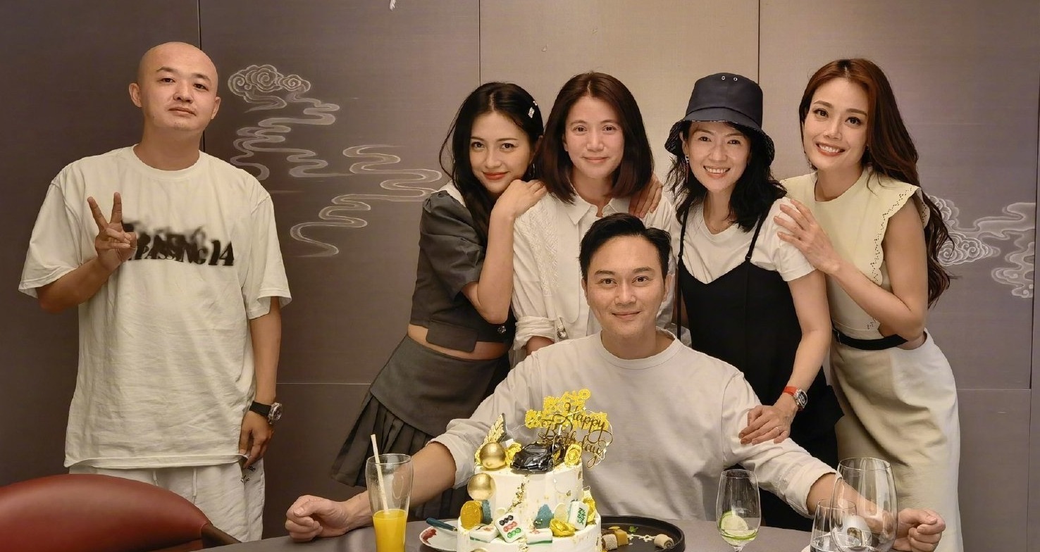 张智霖为袁咏仪庆生，深情表白“你继续貌美如花，我来赚钱养家”
