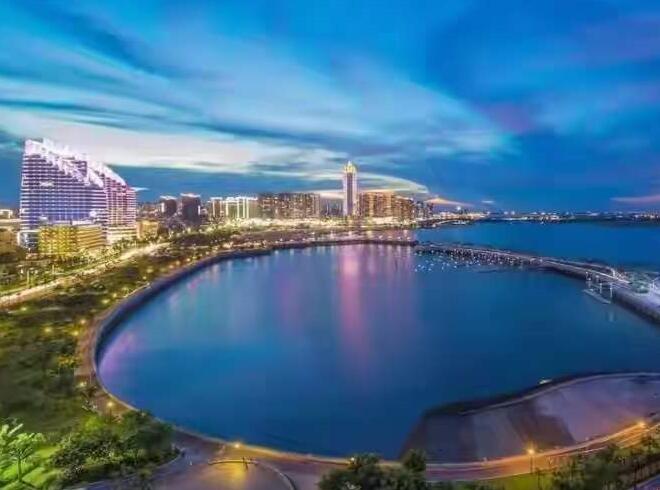 湛江市区的无敌滨海夜景，你中意吗