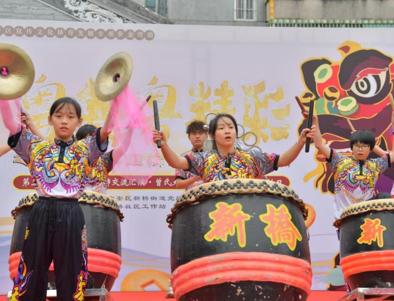 “粤舞粤精彩”宝安新桥街道举办麒麟醒狮广府庙会