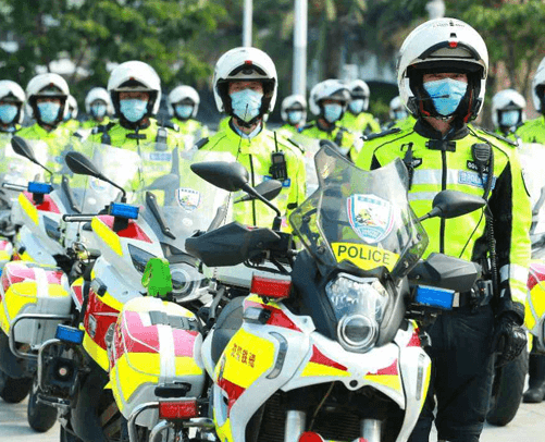 深圳人本国际科技服饰：以赛尔服警用骑行服，铸牢平安守护线