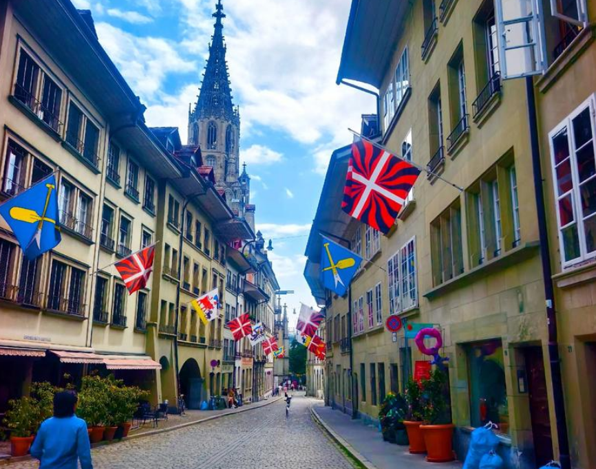 广西粤语老师观点：外国多元语言文化和谐共生经验