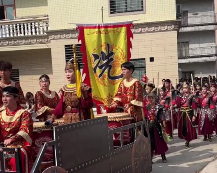 茂名春节大型民间活动“冼夫人出征”庆年例