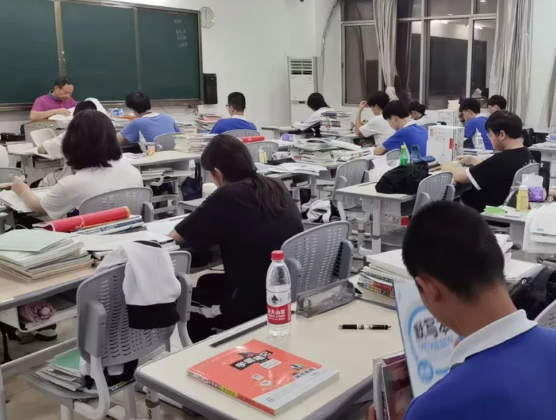 误解澄清：港澳台联考英语≠比国内高考难，难在 “水土不服” 而非绝对难度